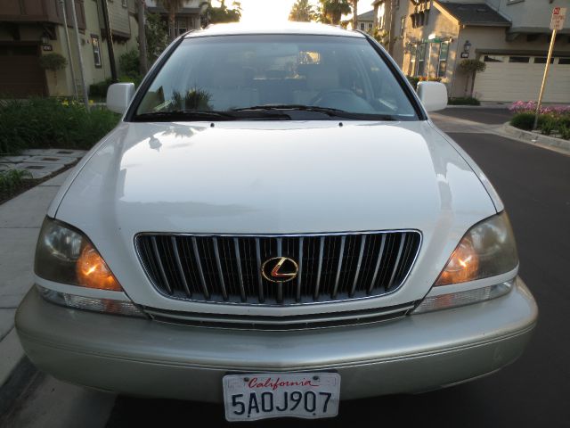 Lexus RX 300 2000 photo 9