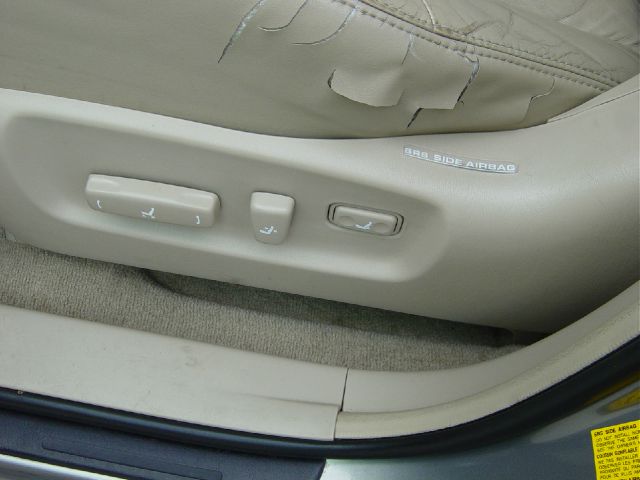 Lexus RX 300 2000 photo 14