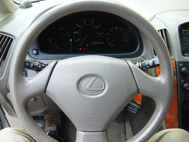 Lexus RX 300 2000 photo 7