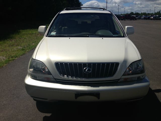 Lexus RX 300 2000 photo 2