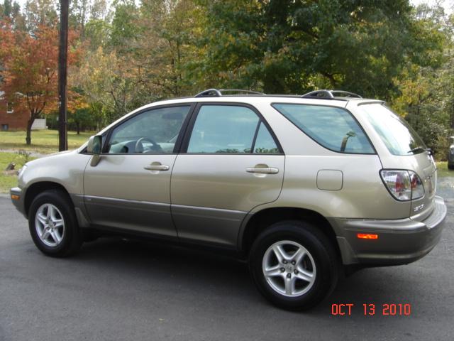 Lexus RX 300 2001 photo 2