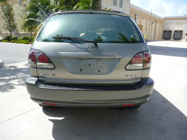 Lexus RX 300 2001 photo 4