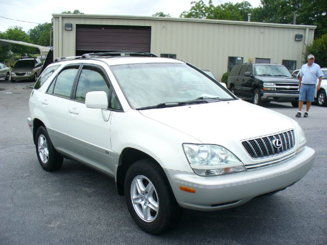 Lexus RX 300 2001 photo 2