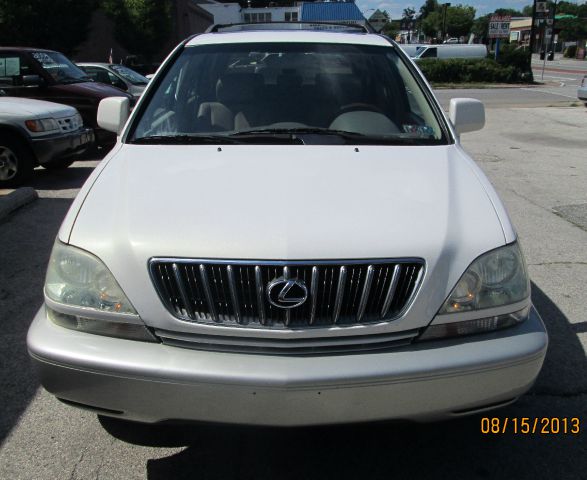 Lexus RX 300 2001 photo 2