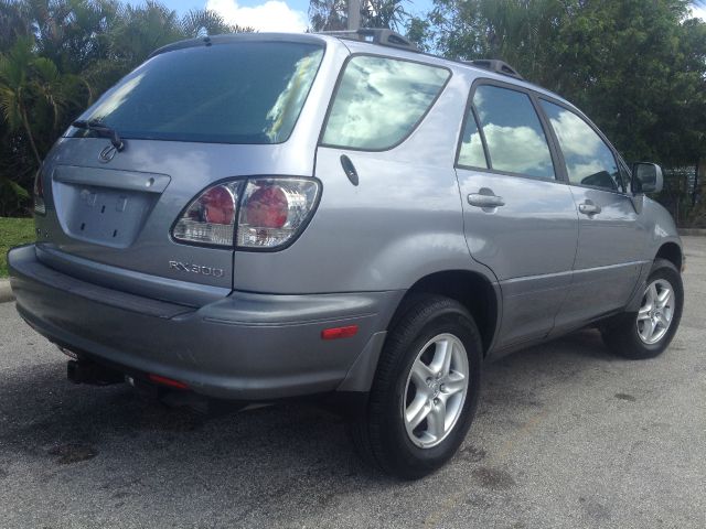 Lexus RX 300 4wd SUV