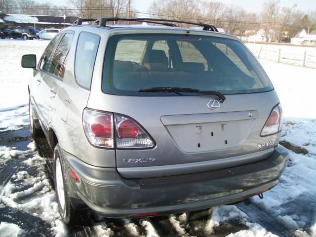 Lexus RX 300 Base Sport Utility