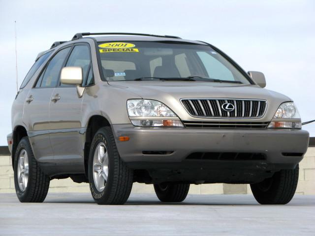 Lexus RX 300 2001 photo 2