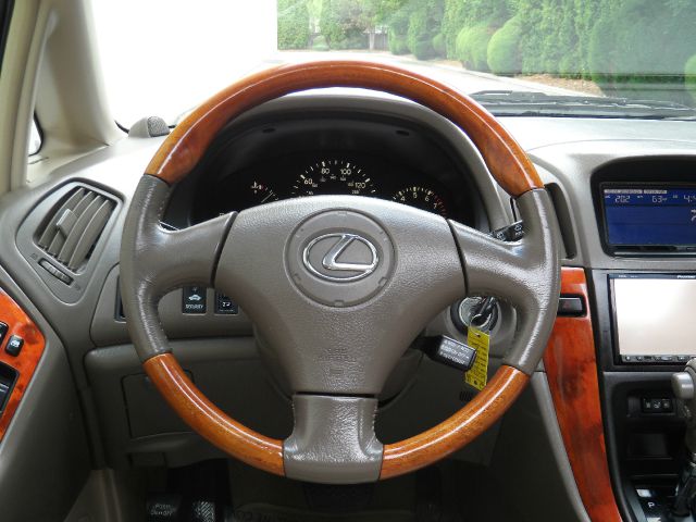 Lexus RX 300 2001 photo 18