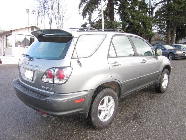 Lexus RX 300 2001 photo 2