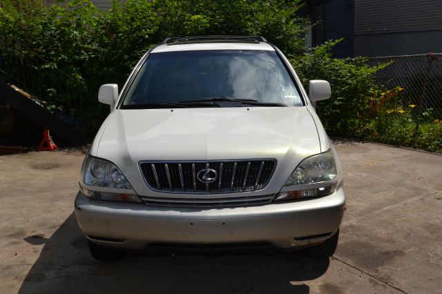 Lexus RX 300 2002 photo 2