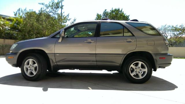 Lexus RX 300 2002 photo 16