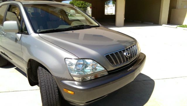 Lexus RX 300 2002 photo 32