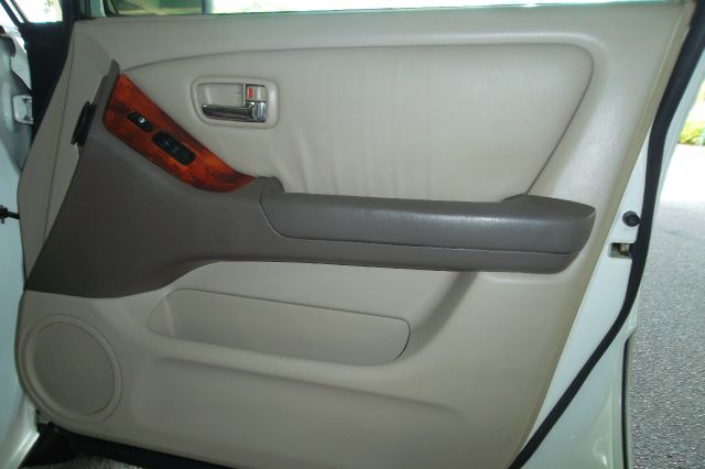 Lexus RX 300 2002 photo 42