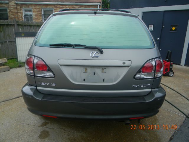 Lexus RX 300 2002 photo 2