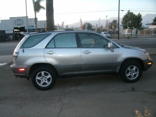 Lexus RX 300 2002 photo 3