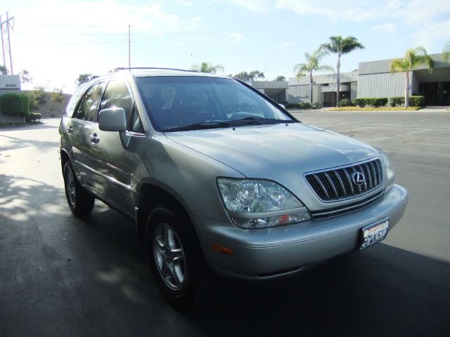 Lexus RX 300 2003 photo 2