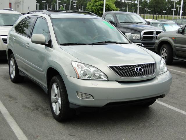 Lexus RX 330 Pickup 2D 6 Ft SUV