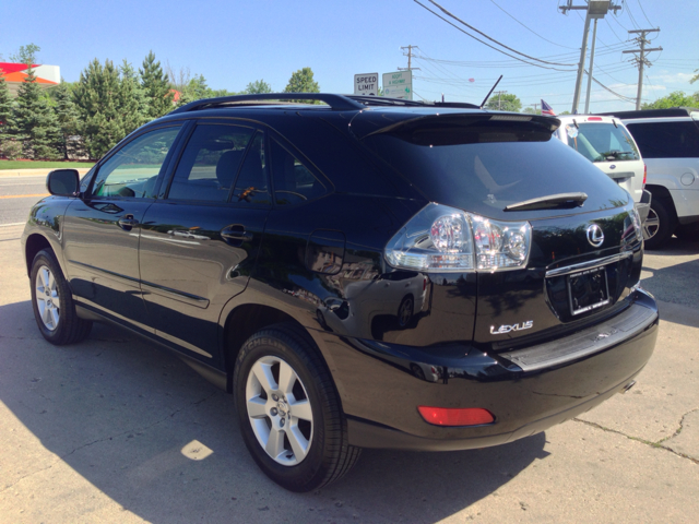 Lexus RX 330 Ram 3500 Diesel 2-WD SUV