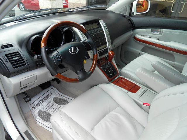 Lexus RX 330 Ram 3500 Diesel 2-WD SUV