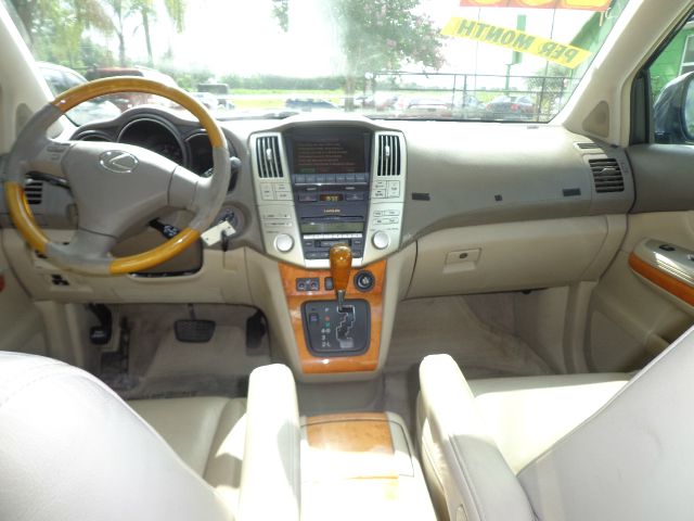 Lexus RX 330 4wd SUV