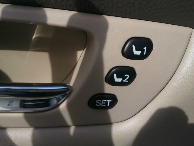 Lexus RX 330 2005 photo 11