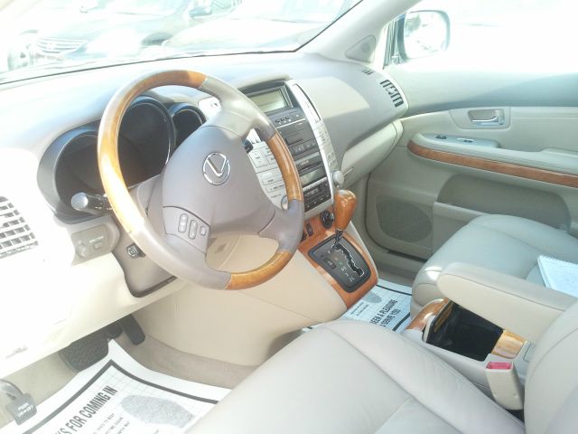 Lexus RX 330 2005 photo 2