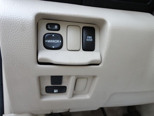 Lexus RX 330 2006 photo 14