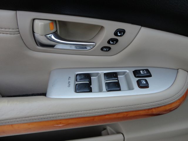 Lexus RX 330 2006 photo 20