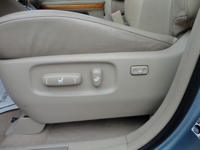 Lexus RX 330 2006 photo 36