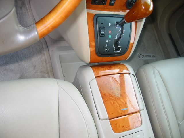 Lexus RX 330 2006 photo 17