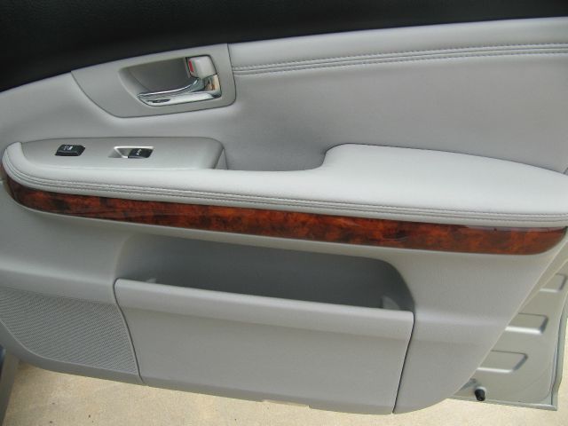 Lexus RX 330 2006 photo 3