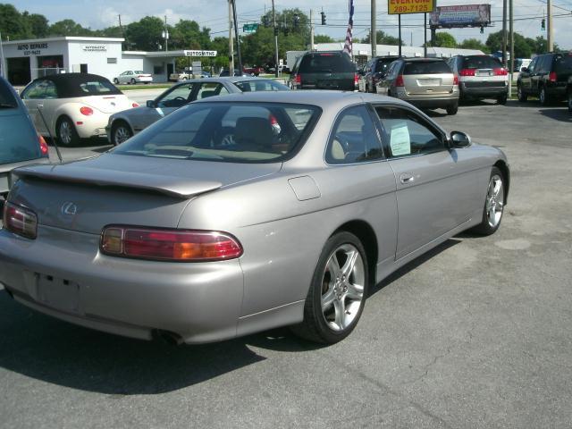 Lexus SC 300 1997 photo 2