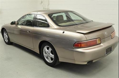 Lexus SC 400 1999 photo 2