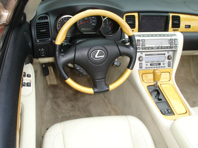 Lexus SC 430 2002 photo 3