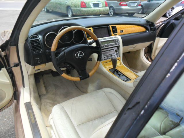 Lexus SC 430 2002 photo 9