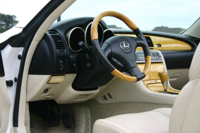 Lexus SC 430 2002 photo 1