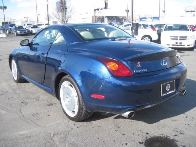 Lexus SC 430 2003 photo 2