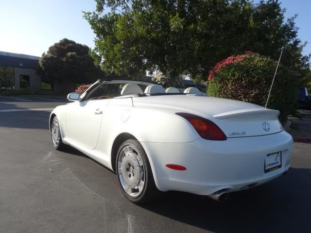 Lexus SC 430 2003 photo 17