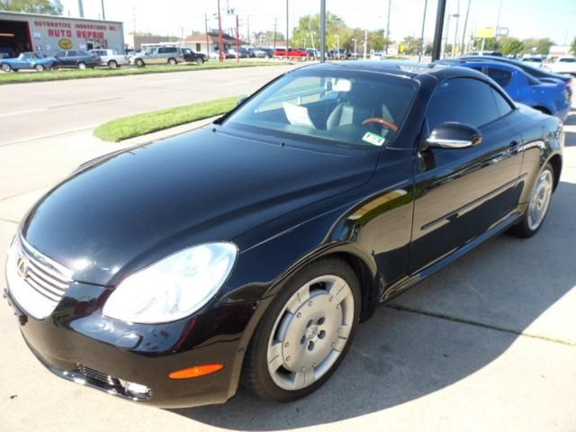 Lexus SC 430 2004 photo 2