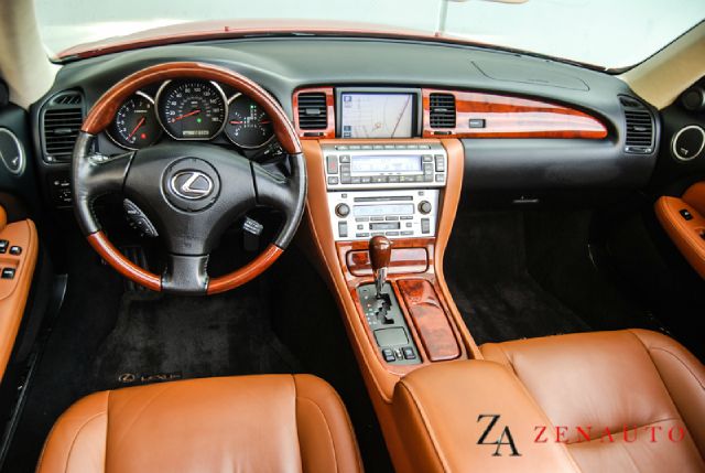 Lexus SC 430 2005 photo 18