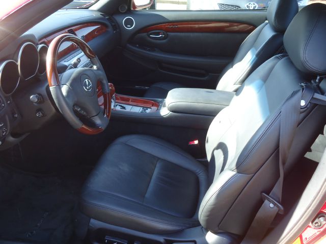 Lexus SC 430 2006 photo 17