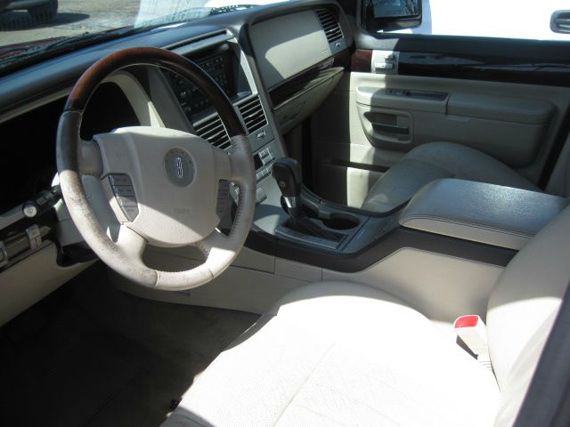 Lincoln Aviator 2003 photo 1