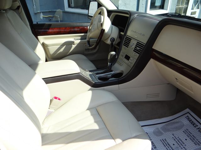 Lincoln Aviator 2003 photo 6