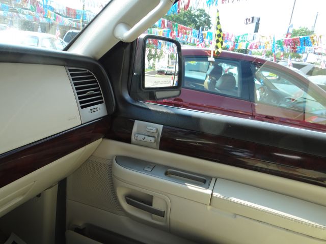 Lincoln Aviator 2003 photo 8