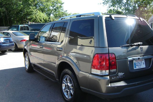 Lincoln Aviator 2003 photo 2