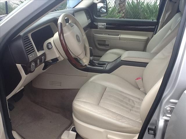 Lincoln Aviator 2003 photo 5