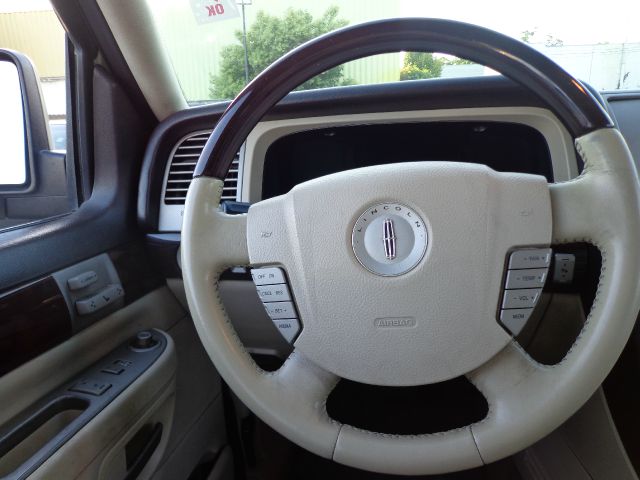 Lincoln Aviator 2003 photo 1