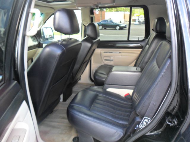 Lincoln Aviator 2003 photo 10