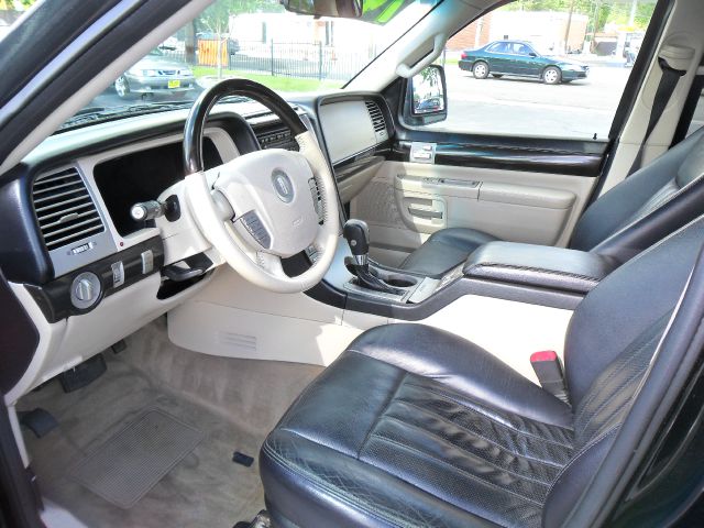 Lincoln Aviator 2003 photo 12