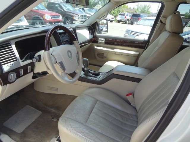 Lincoln Aviator 2003 photo 8